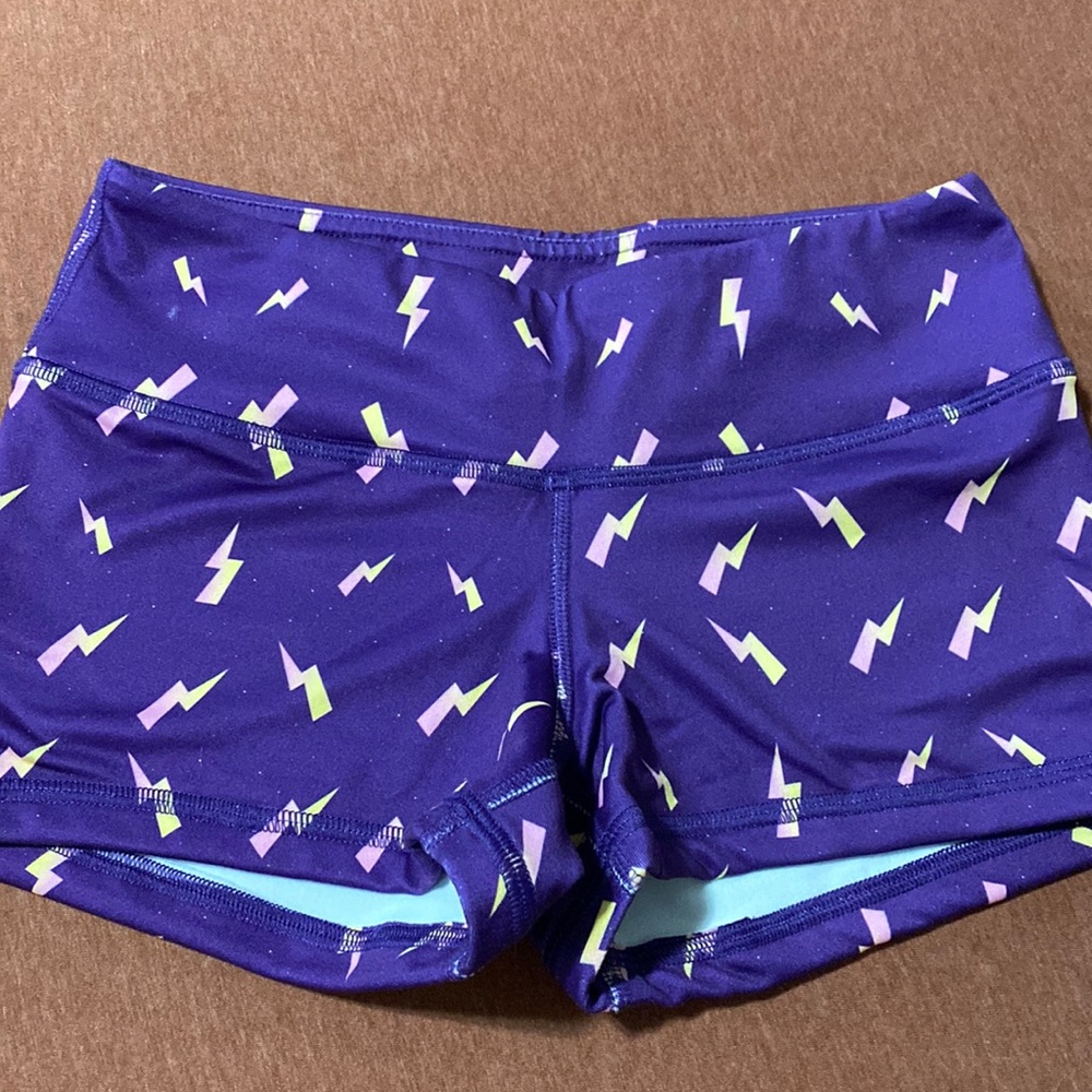 Fleo shorts
